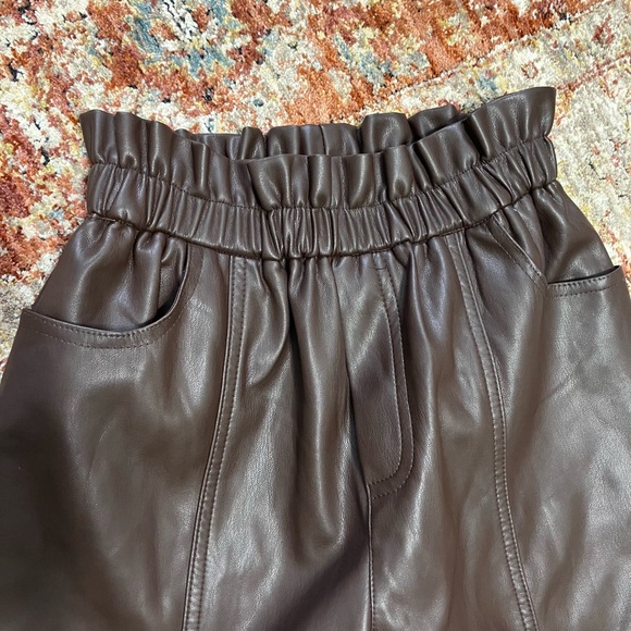 Elan Vegan Leather Mocha Pants - Picture 4 of 8